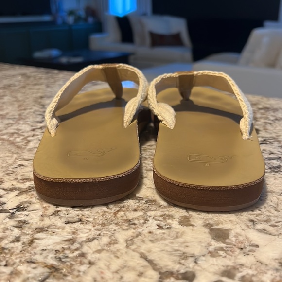 Vineyard Vines White and Tan woven rope flip flop Sandals - Picture 4 of 8